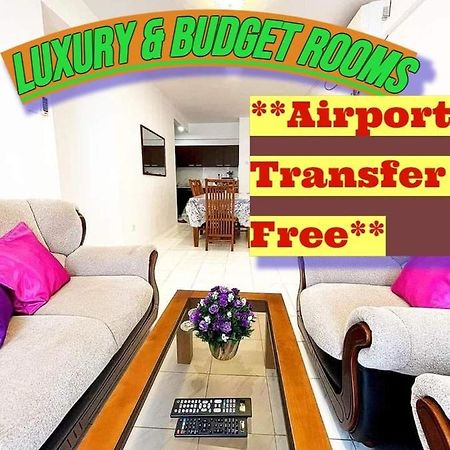 Qiqi Airport Villa Katunayaka Esterno foto