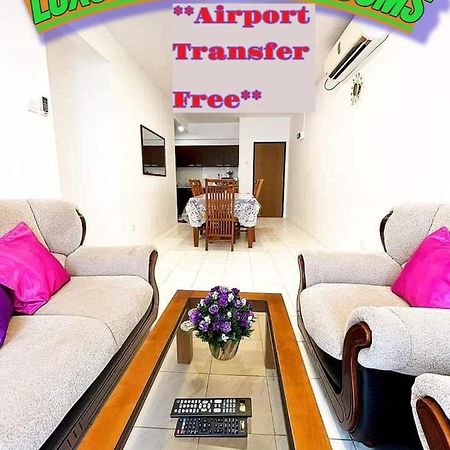 Qiqi Airport Villa Katunayaka Esterno foto